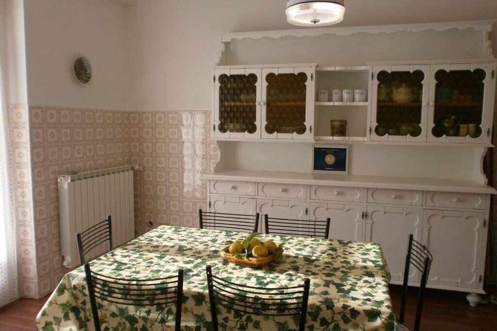 לבנטו Casa Gina Secondo Piano Con Ascensore E Parcheggio מראה חיצוני תמונה